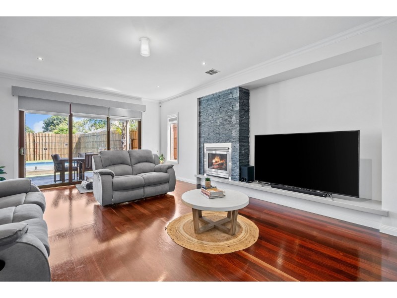4 Nuthall Way, Epping VIC 3076