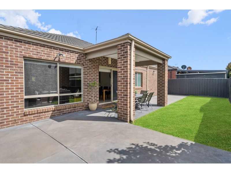 8 Radman Street, Epping VIC 3076