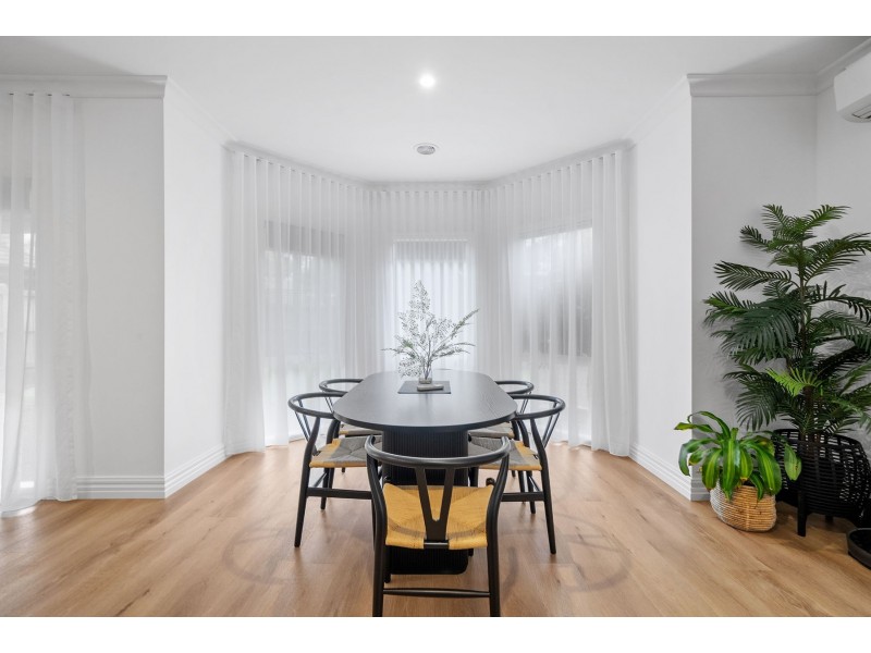 9 Almorah Street, Doreen VIC 3754