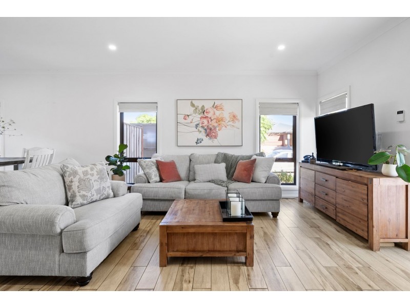 1/78 Saltlake Boulevard, Wollert VIC 3750