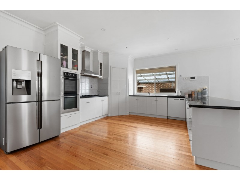 29 Bramble Crescent, Bundoora VIC 3083