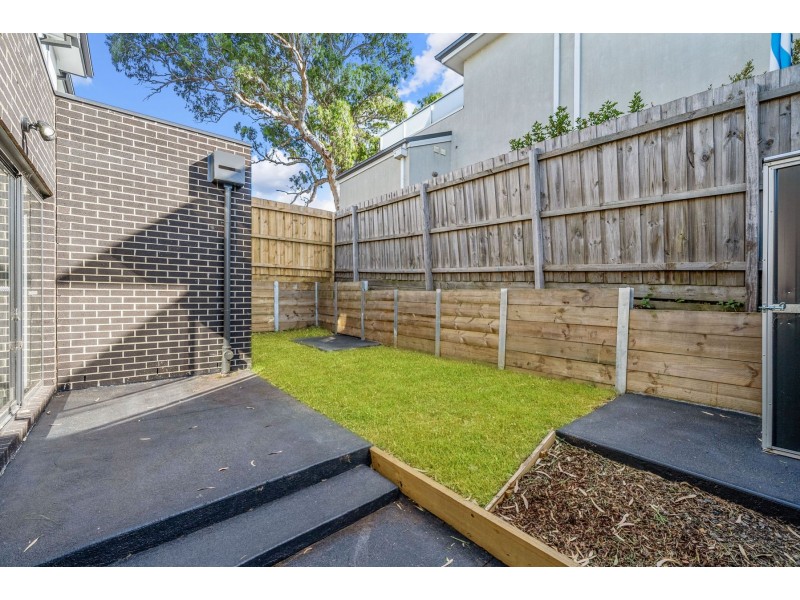 13/1 Old Plenty Road, South Morang VIC 3752