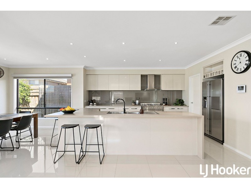 19 Treska Link, Lalor VIC 3075