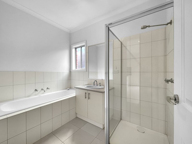 12 Chamonix Parade, South Morang VIC 3752