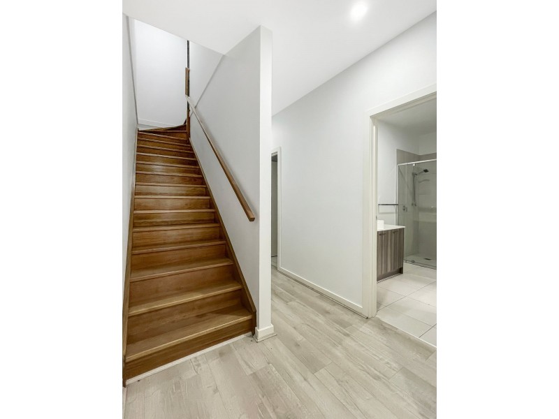 2/12 Northside Drive, Wollert VIC 3750