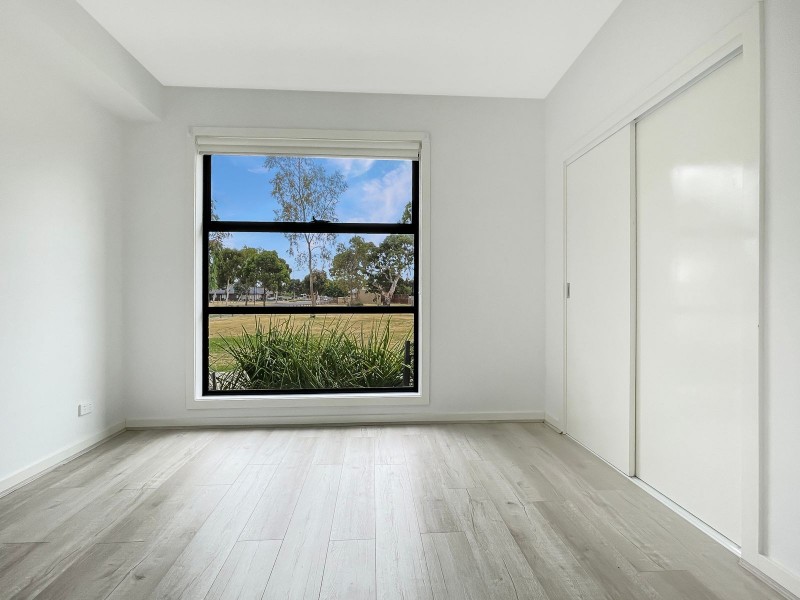 2/12 Northside Drive, Wollert VIC 3750