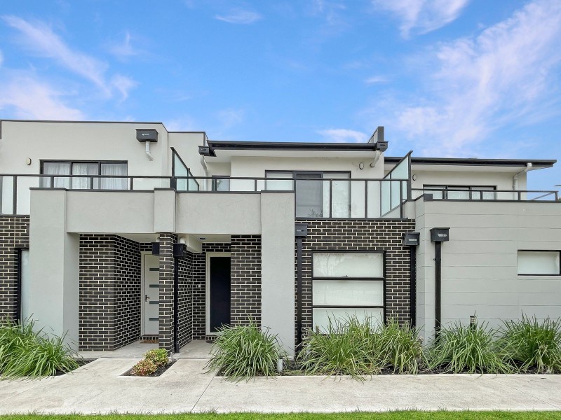 2/12 Northside Drive, Wollert VIC 3750