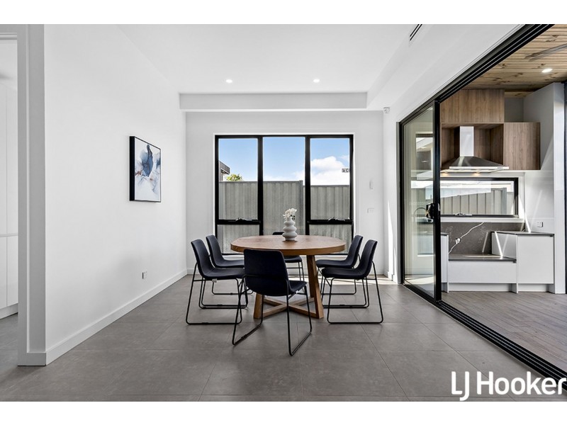 1 Selene Way, Greenvale VIC 3059