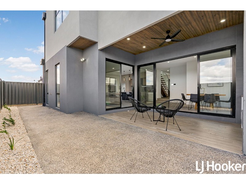 1 Selene Way, Greenvale VIC 3059