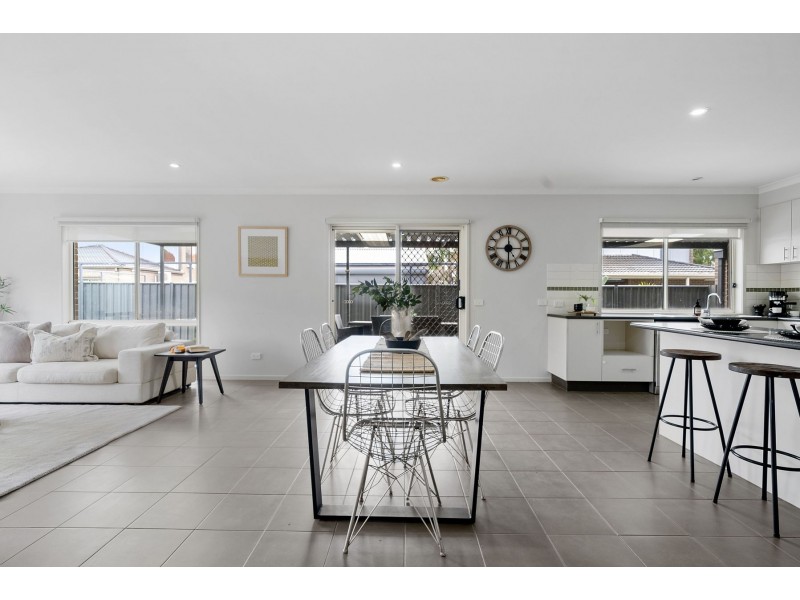 14 Brahe Drive, Mernda VIC 3754