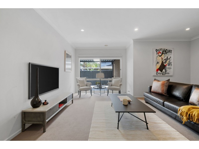 14 Brahe Drive, Mernda VIC 3754