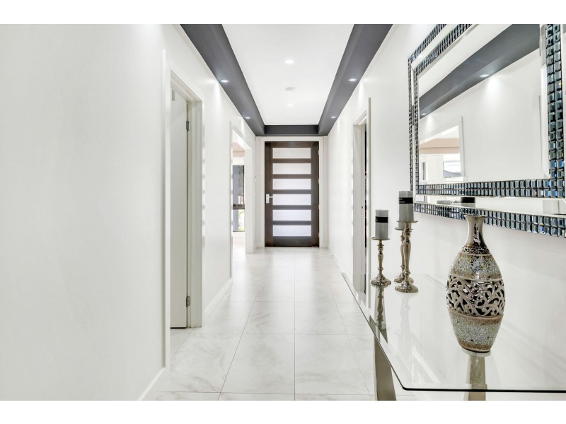 42 Rhone Drive, Wollert VIC 3750