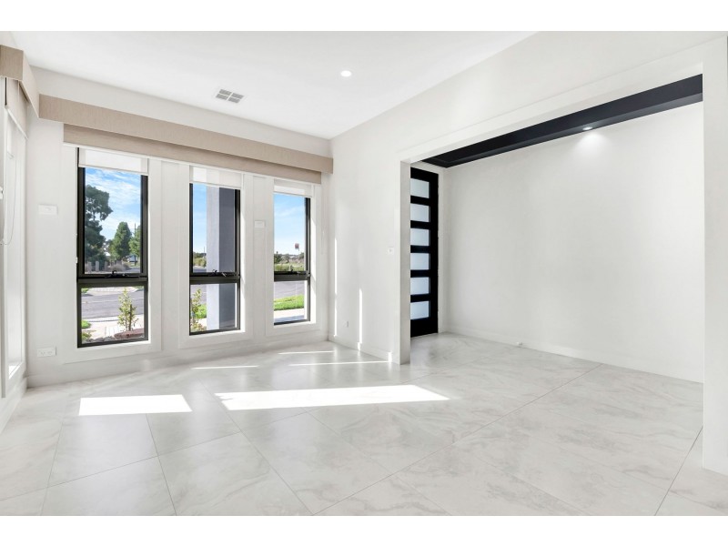 42 Rhone Drive, Wollert VIC 3750