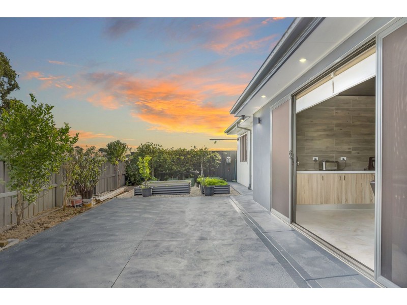 42 Rhone Drive, Wollert VIC 3750