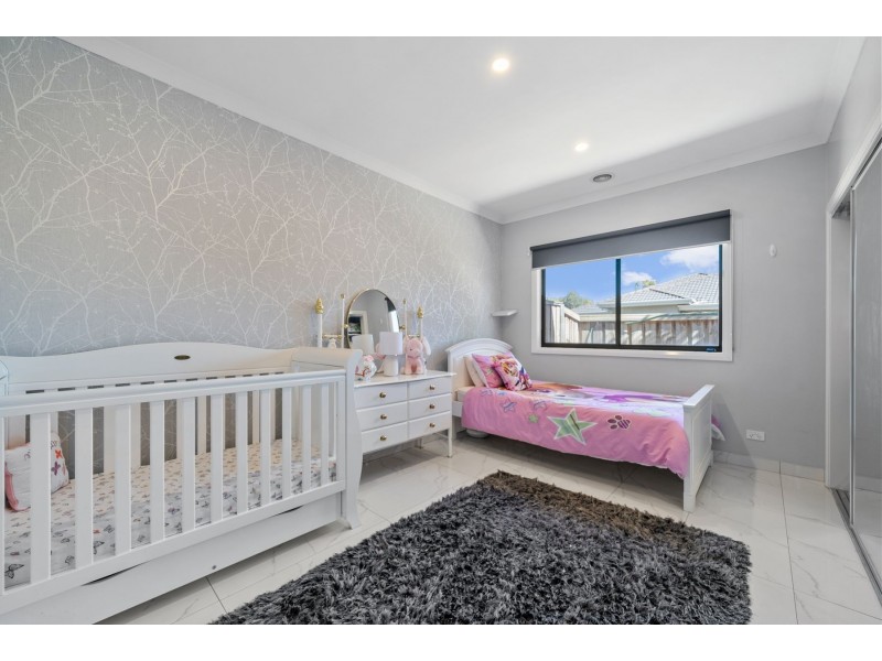 19 Overnewton Way, Wollert VIC 3750