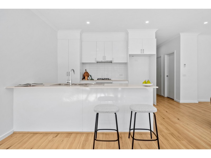 4 Richhaven Place, Epping VIC 3076