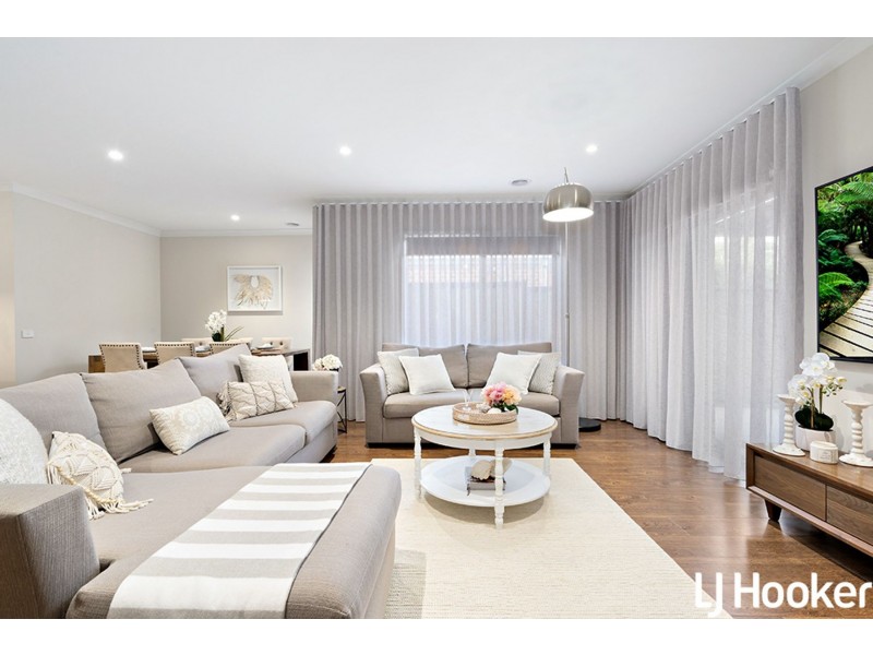 42 Alma Road, Wollert VIC 3750