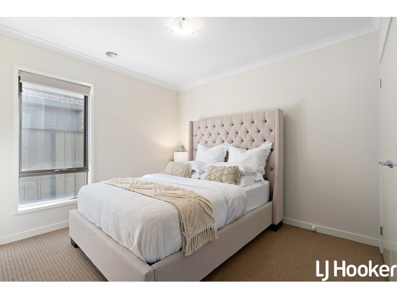 42 Alma Road, Wollert VIC 3750