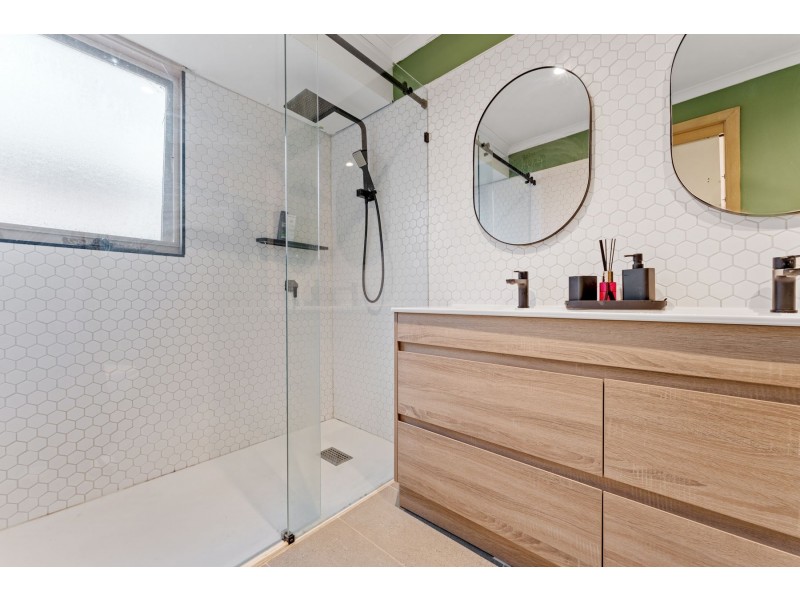 3 Fowler Court, Mill Park VIC 3082