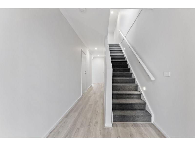 10 Boomerang Road, Donnybrook VIC 3064