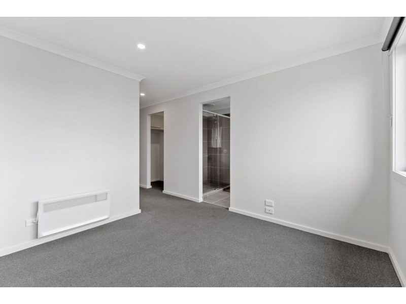 10 Boomerang Road, Donnybrook VIC 3064