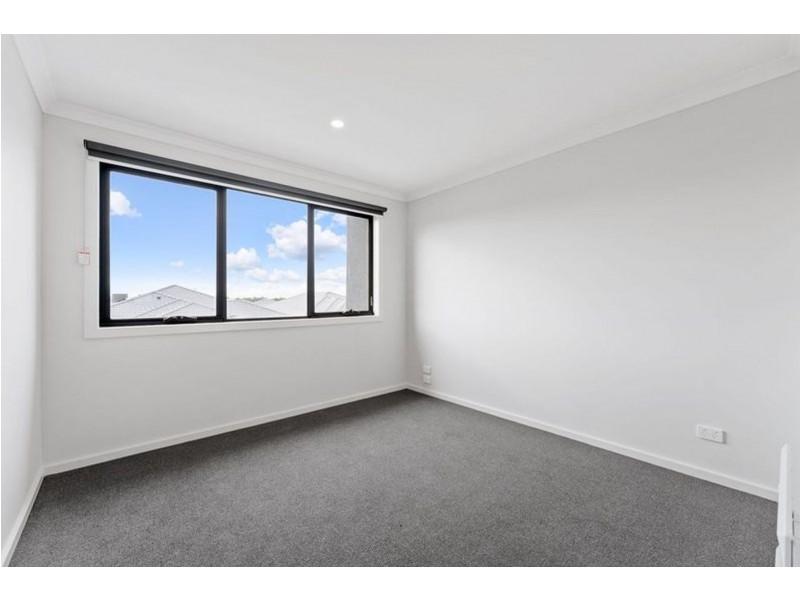 10 Boomerang Road, Donnybrook VIC 3064