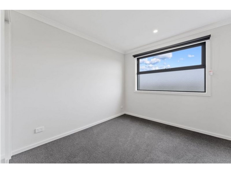 10 Boomerang Road, Donnybrook VIC 3064