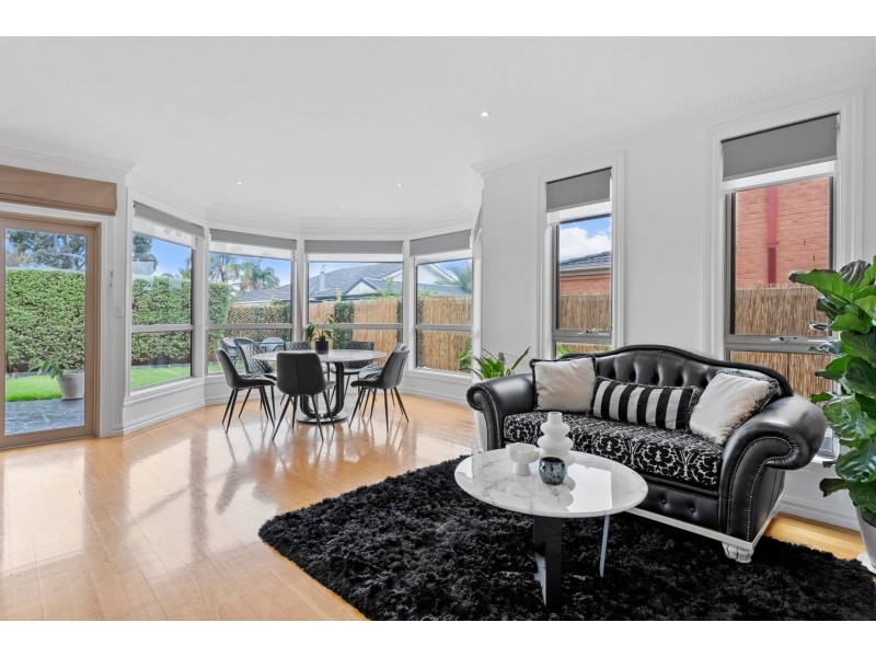 36 Saunders Crescent, Epping VIC 3076