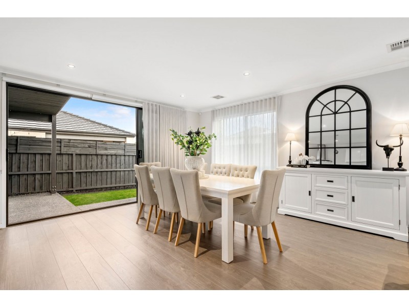 7 Chasseens Road, Wollert VIC 3750