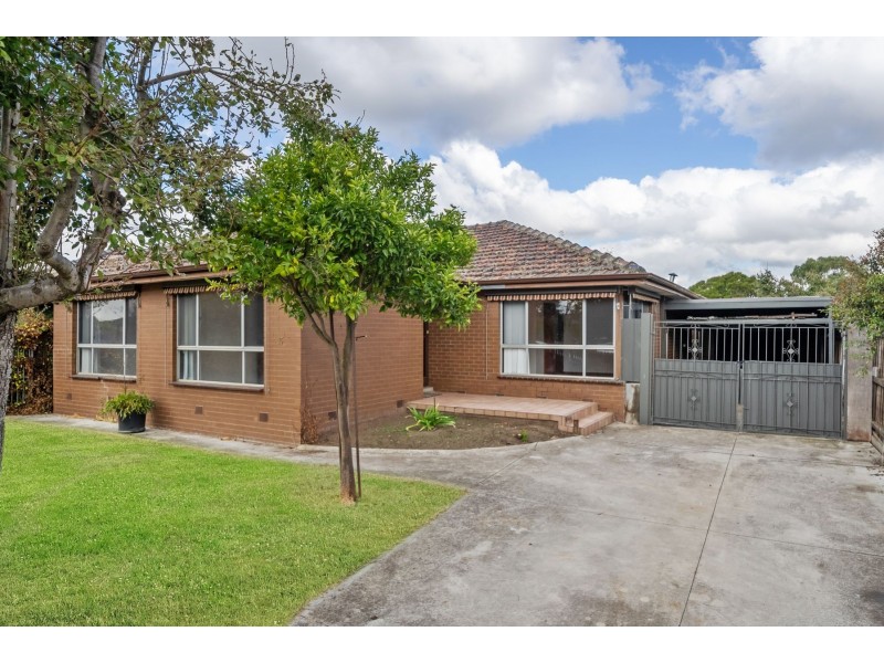 15 Rosemary Drive, Lalor VIC 3075