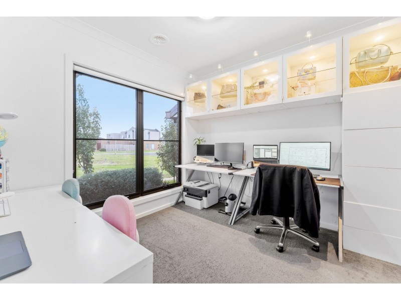 52 Yann Drive, Wollert VIC 3750