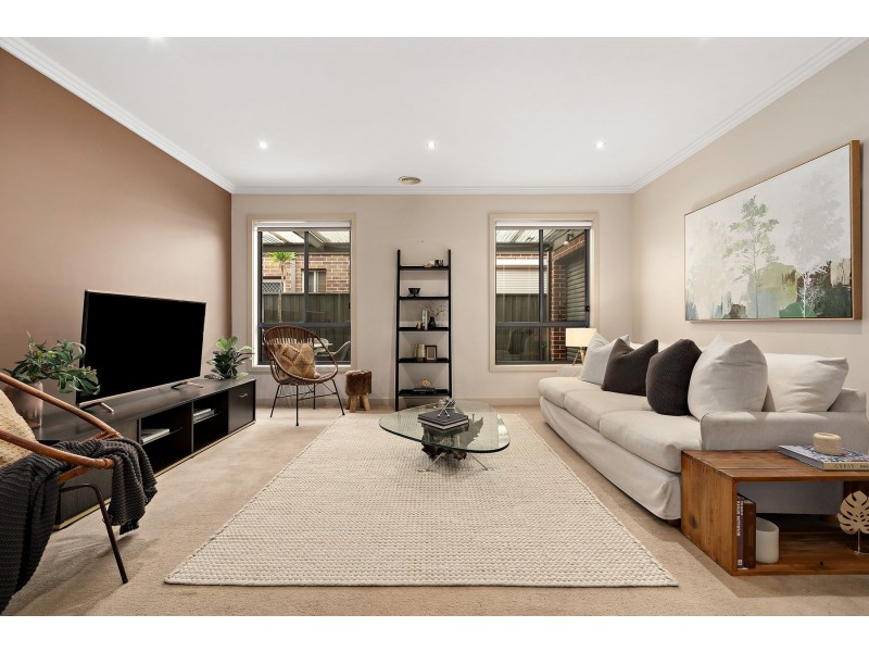 15 Tall Sedge Street, Epping VIC 3076