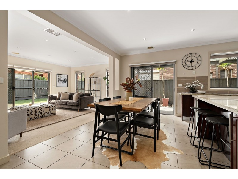 15 Tall Sedge Street, Epping VIC 3076