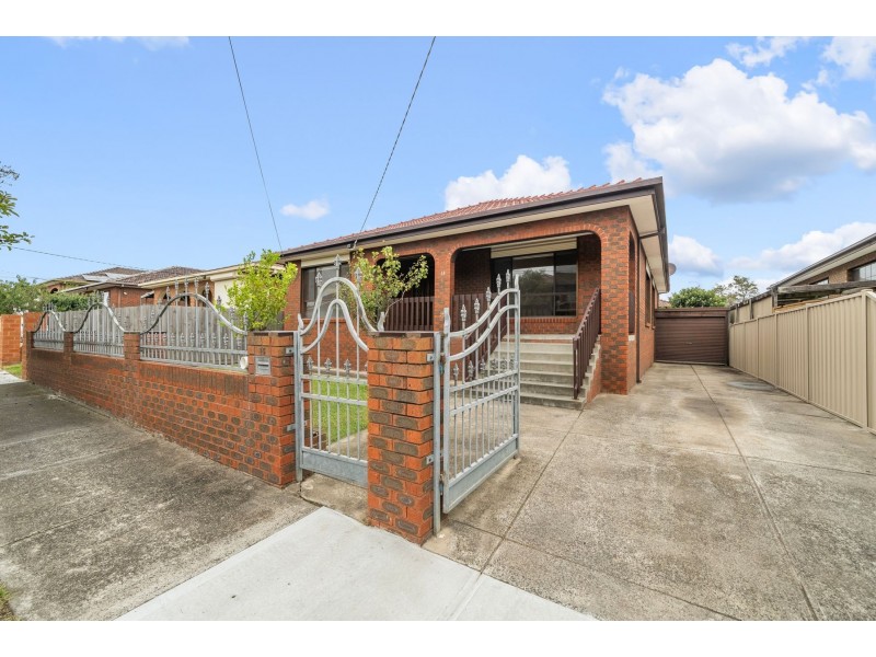 13 Kuranda Street, Lalor VIC 3075