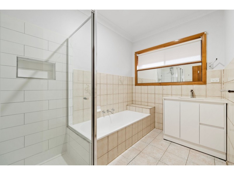 13 Kuranda Street, Lalor VIC 3075