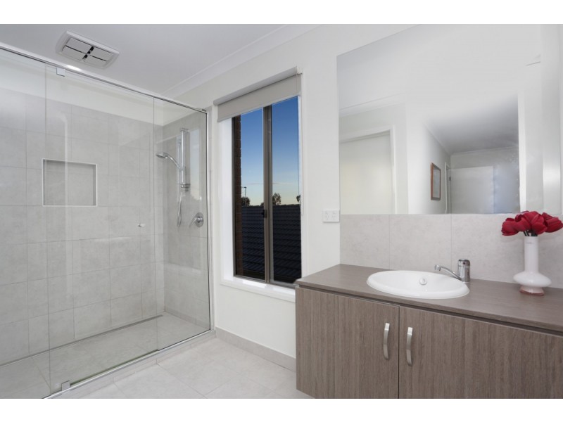 9 Paior Circuit, Epping VIC 3076