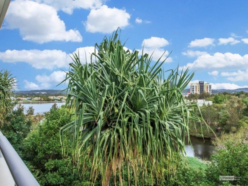 142/1-7 Moores Cr, Varsity Lakes QLD 4227