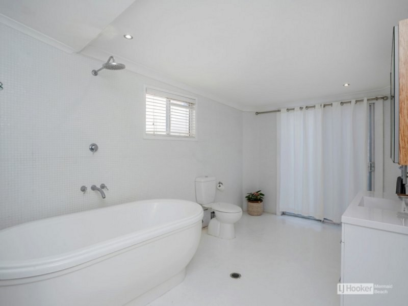 40 Minnie Street, Southport QLD 4215