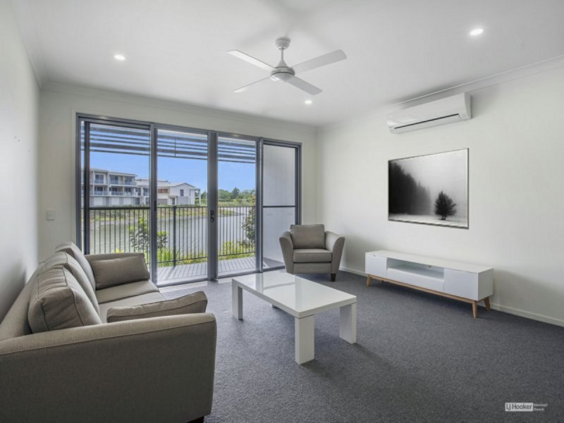 18/3028 The Boulevard, Carrara QLD 4211