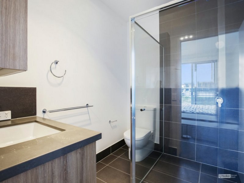 18/3028 The Boulevard, Carrara QLD 4211