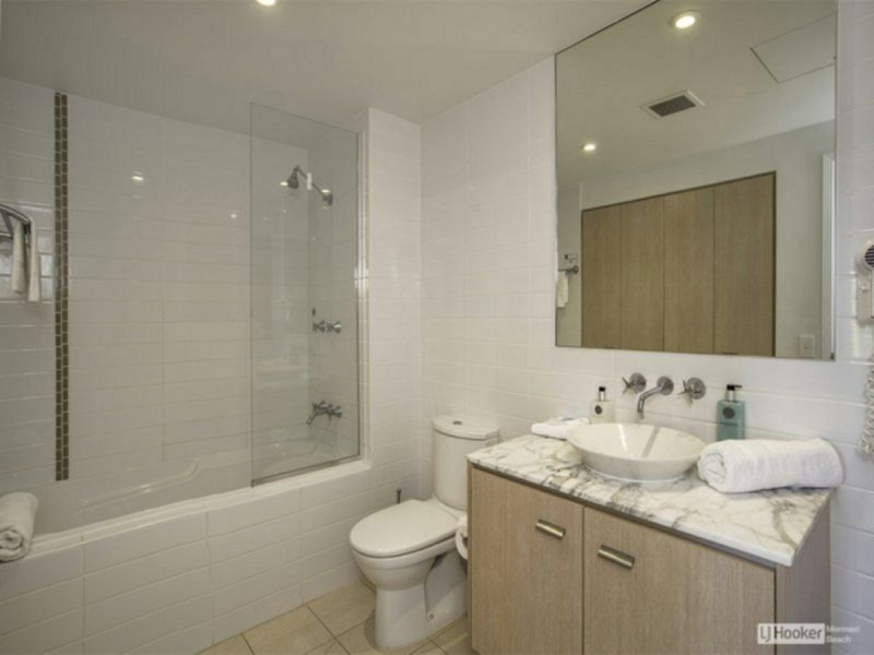 102/1-7 Moores Crescent, Varsity Lakes QLD 4227