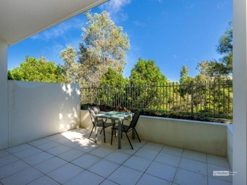 102/1-7 Moores Crescent, Varsity Lakes QLD 4227