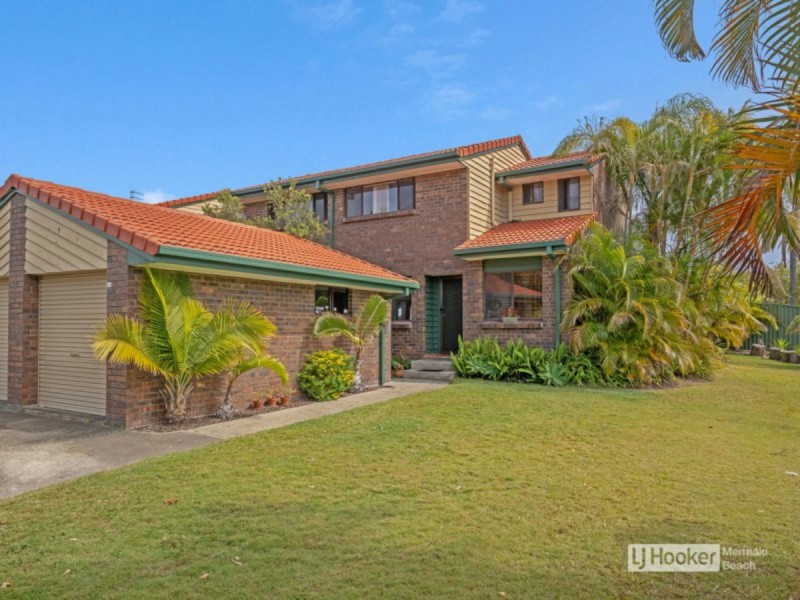 57/5-15 Galeen Drive, Burleigh Waters QLD 4220