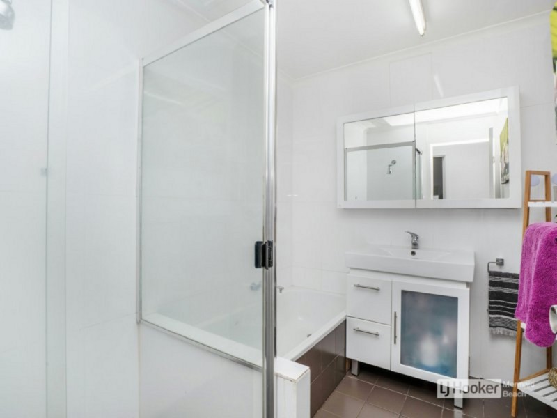57/5-15 Galeen Drive, Burleigh Waters QLD 4220