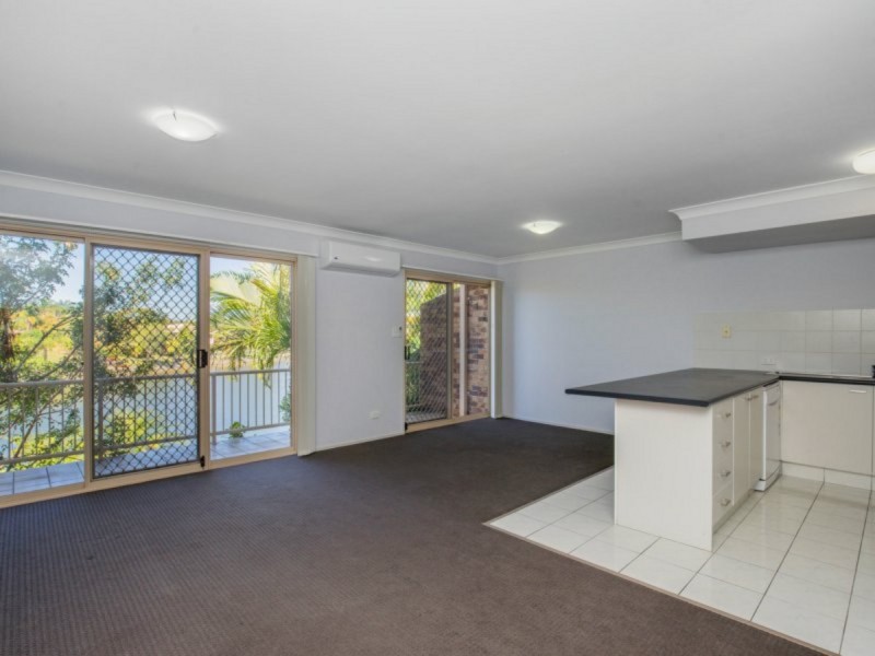 3/4 Lowood Court, Varsity Lakes QLD 4227