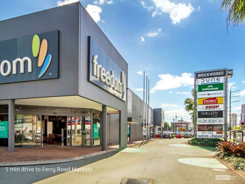 2/119 Minnie Street, Southport QLD 4215