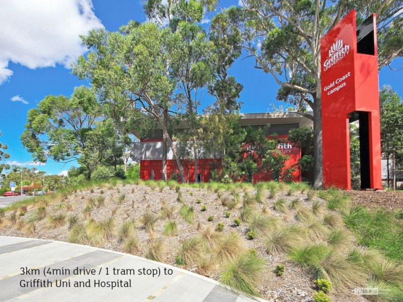 2/119 Minnie Street, Southport QLD 4215