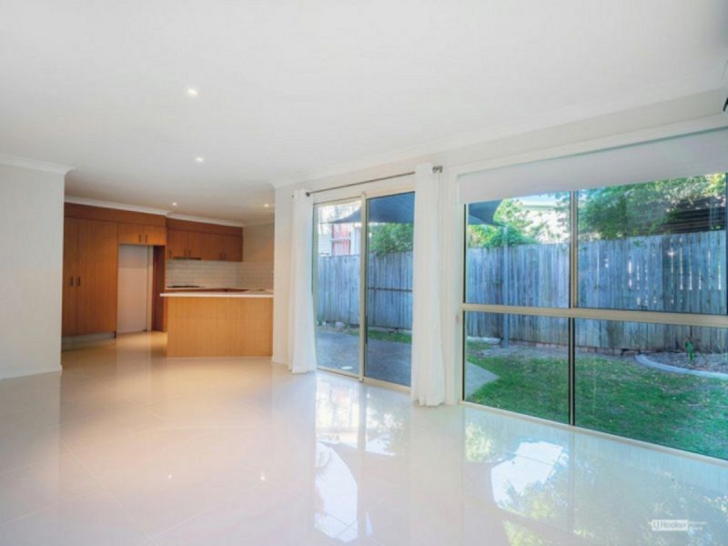 1/117 Eugaree Street, Southport QLD 4215