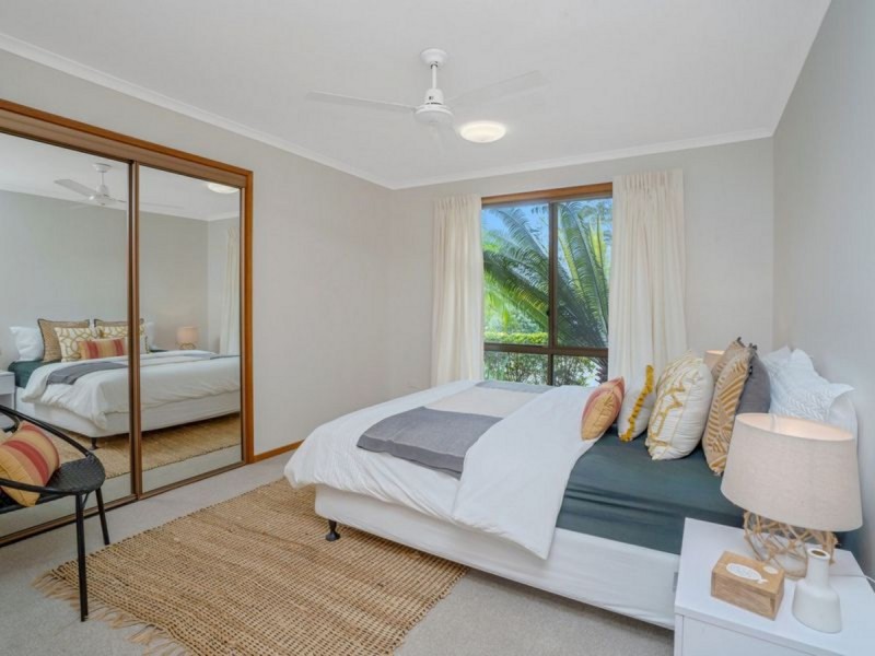 3 Coastview Crescent, Tallai QLD 4213