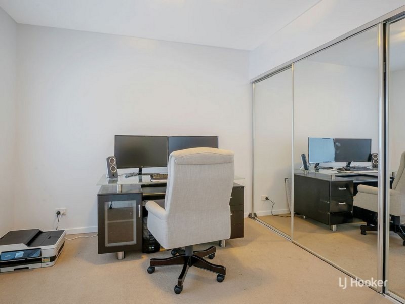 602/41 Harbour Town Drive, Biggera Waters QLD 4216